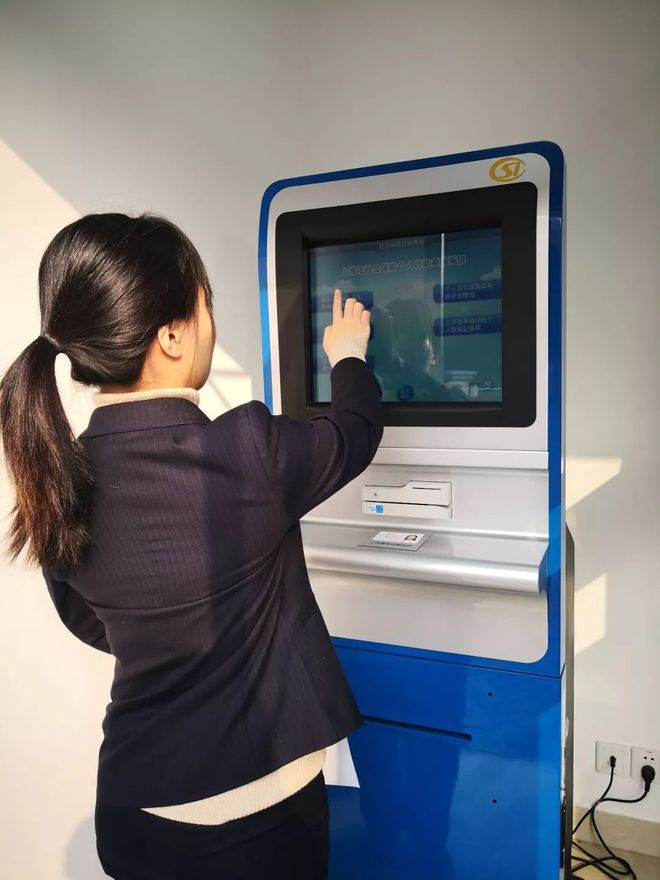 汕尾24小时套医保卡回收(24小时套医保卡回收什么意思)